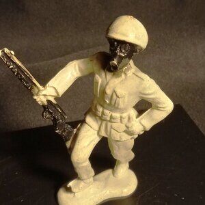 Toy & Nov. Co. Inc, Bergen, U.S.A. Toy Soldier